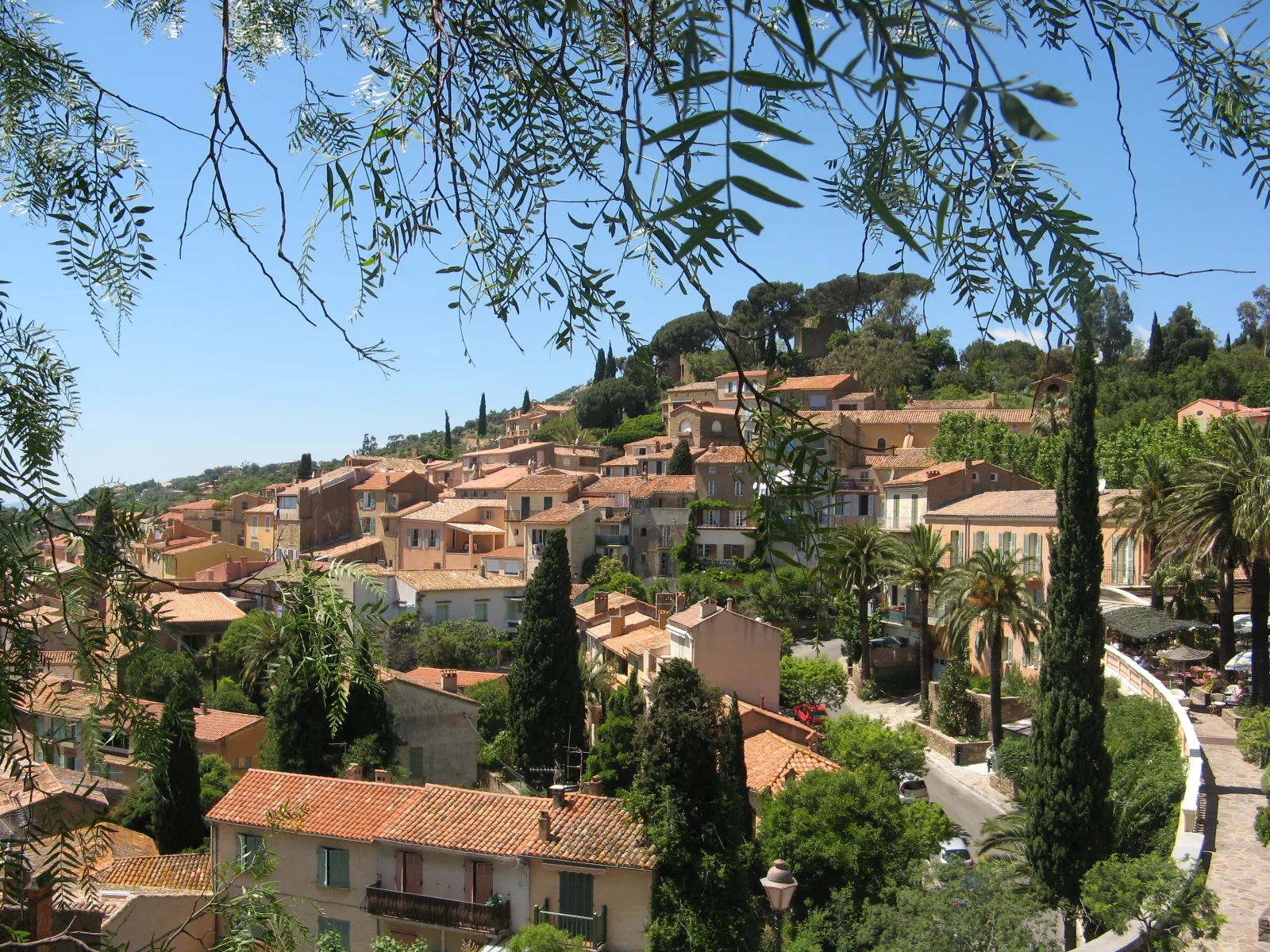 Bormes-les-Mimosas - vue de la ville