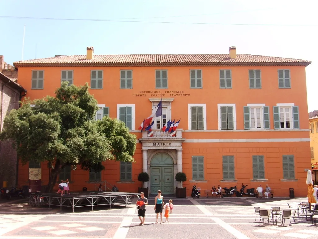 Fréjus - Fréjus (83-fr) Townhall